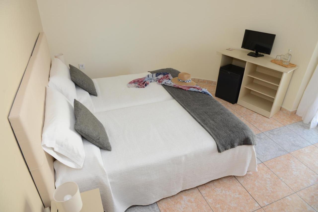 Rallye Hotel L' Escala Zewnętrze zdjęcie